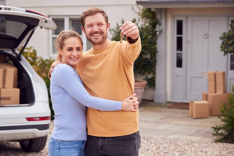 How to Get Car Insurance Without a Permanent Address